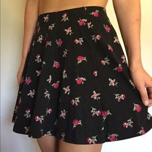 FOREVER 21 ROSE CIRCLE SKIRT